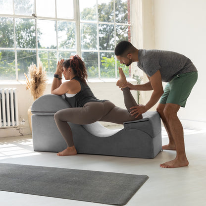 Chaise longue convertible Avana Kami / Yoga et massage - Pouf 2 en 1 avec fauteuil de yoga dépliable dissimulé, Microvelours - Non disponible