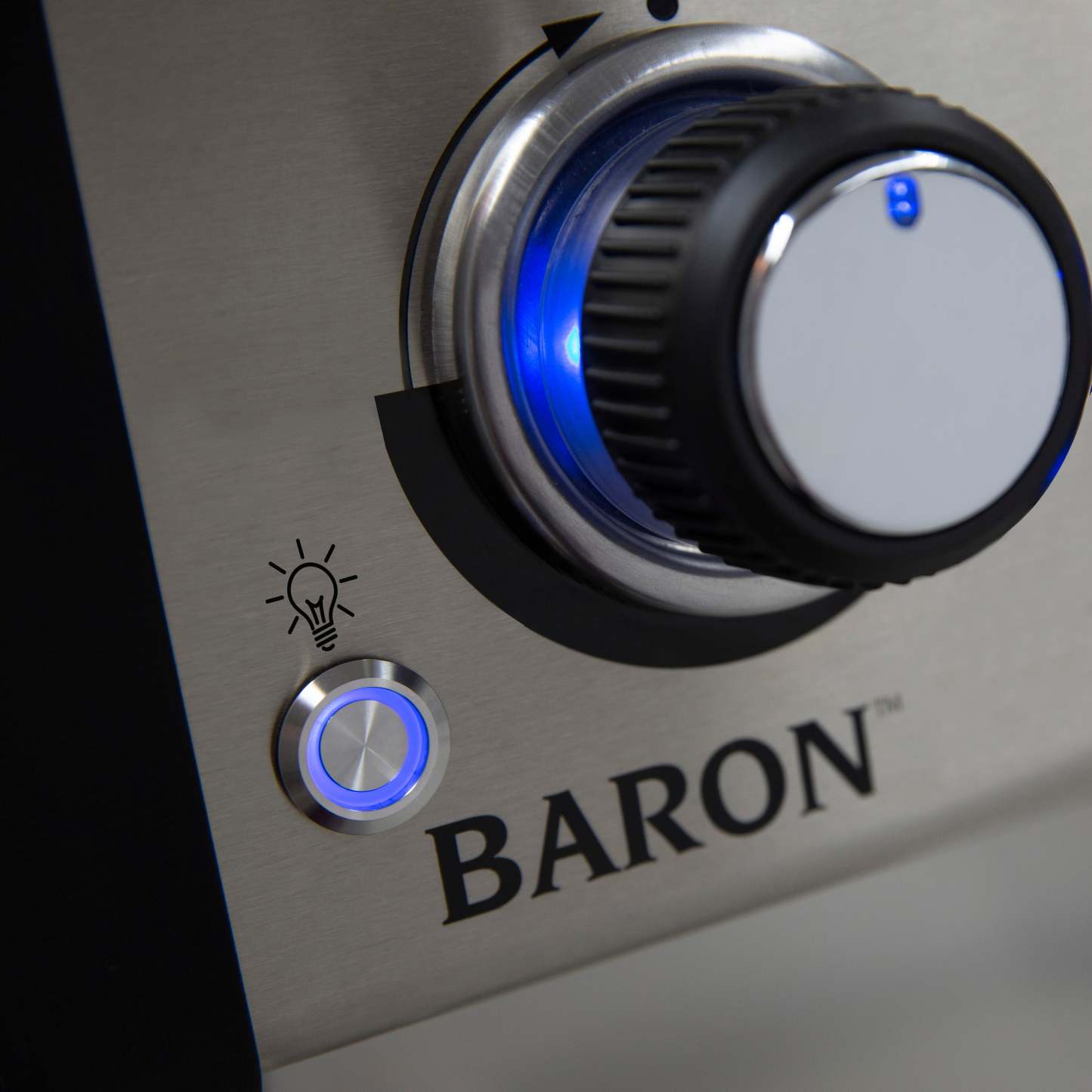 Gril à gaz naturel BaronMC 440 PRO noir de Broil King avec brûleur latéral - 875227