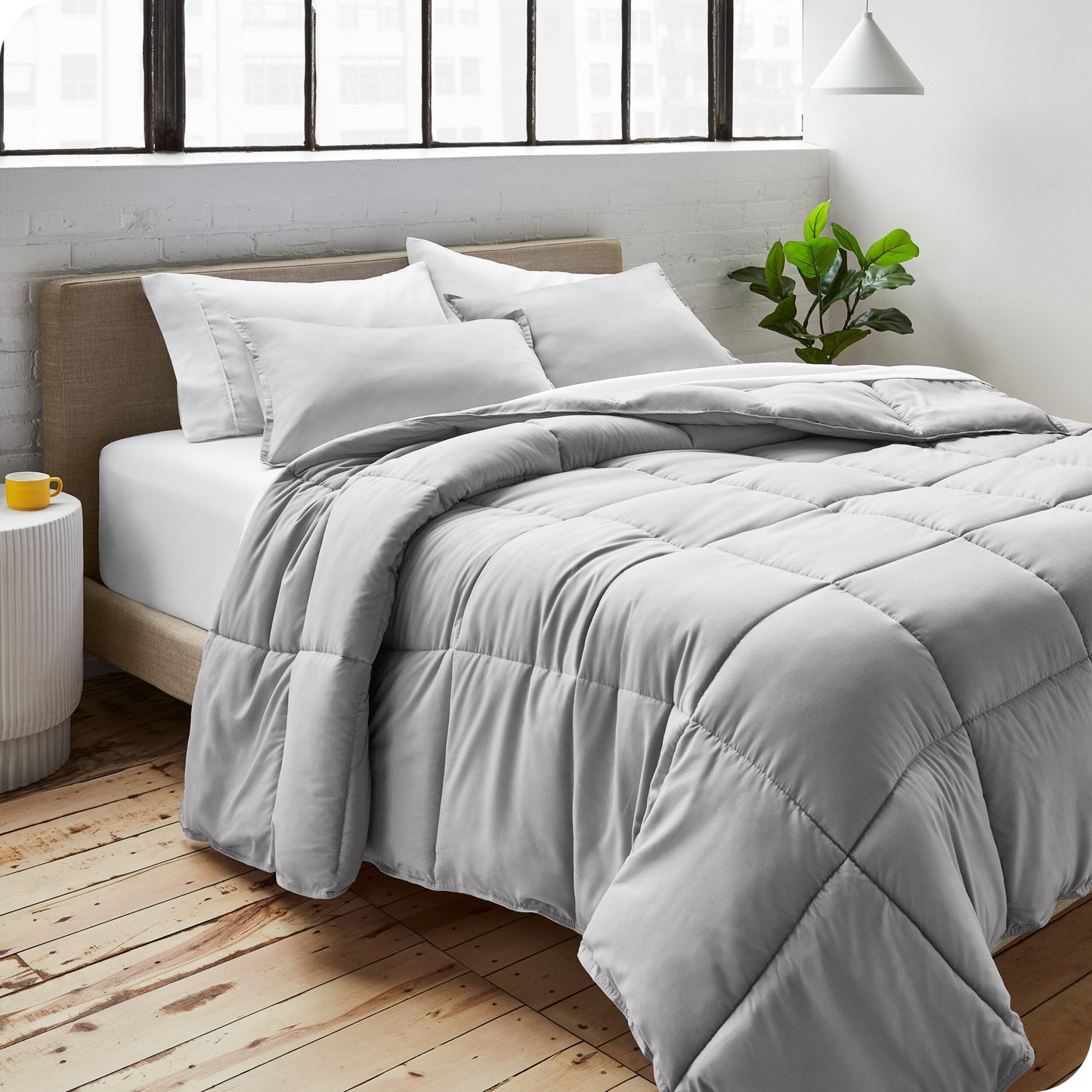 Ensemble de couette hypoallergénique Bare Home en duvet synthétique