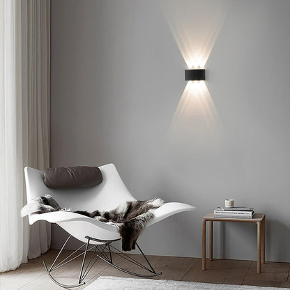 Applique murale décorative contemporaine noire en aluminium étanche pour l'intérieur et l'extérieur, 8 watts, blanc froid 4000K