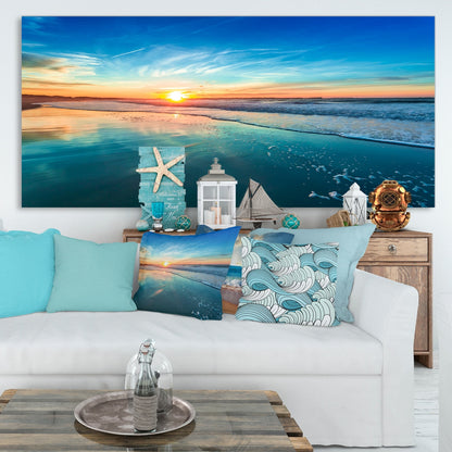Bord de mer bleu avec coucher de soleil lointain - Tableau sur toile bord de mer