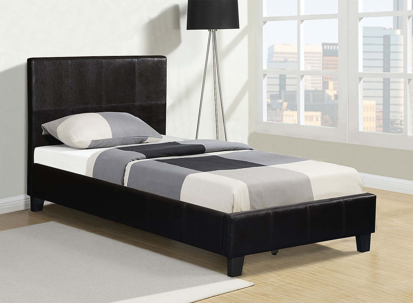 Lit rembourré Chase en tissu de cuir végétalien marron - Taille simple | Lit rembourré Chase en tissu de cuir végétalien brun - format lit simple