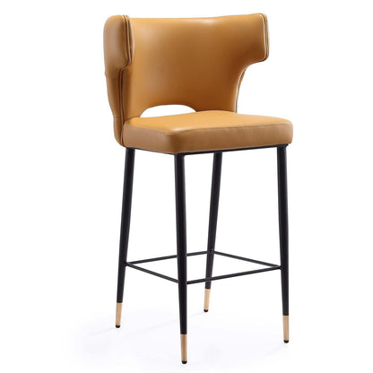 Manhattan Comfort Holguin 37 Counter Height Barstool with Tufted Back Buttons - Saddle|Tabouret bar Holguin de Manhattan Comfort de hauteur comptoir de 37 po avec dossier capitonné - brun clair