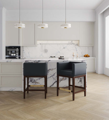 Manhattan Comfort Kingsley 34 Beech Wood Counter Height Barstool - Black &amp; Dark Walnut|Tabouret bar Kingsley de Manhattan Comfort de hauteur comptoir de 34 po en hêtre - noir et noyer foncé