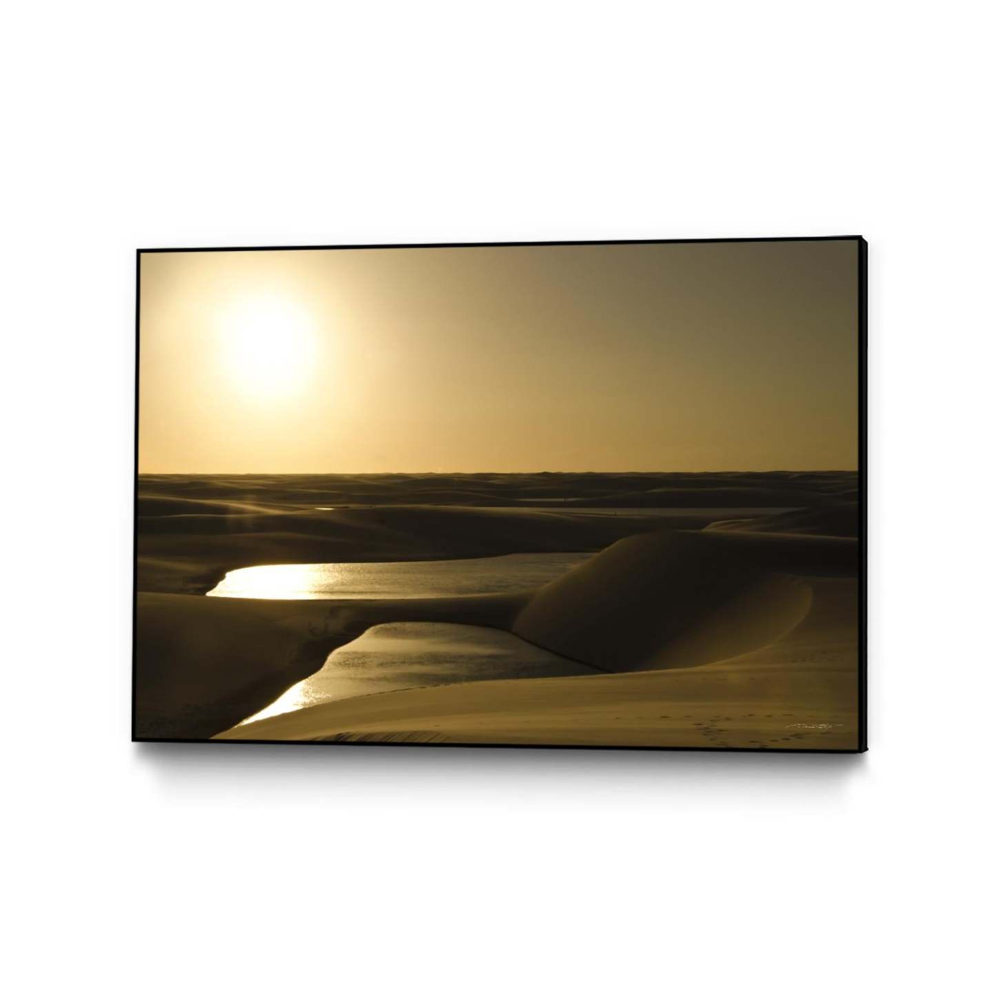 Golden Sunset Canvas Framed Black 36x24 Wall Art|Œuvre d'art murale sur toile encadrée noire « Golden Sunset » 36 x 24