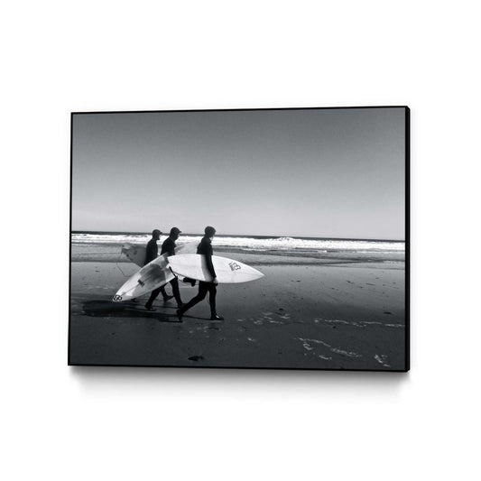 Œuvre d'art murale sur toile encadrée noire « Surfers Iii » 32 x 24