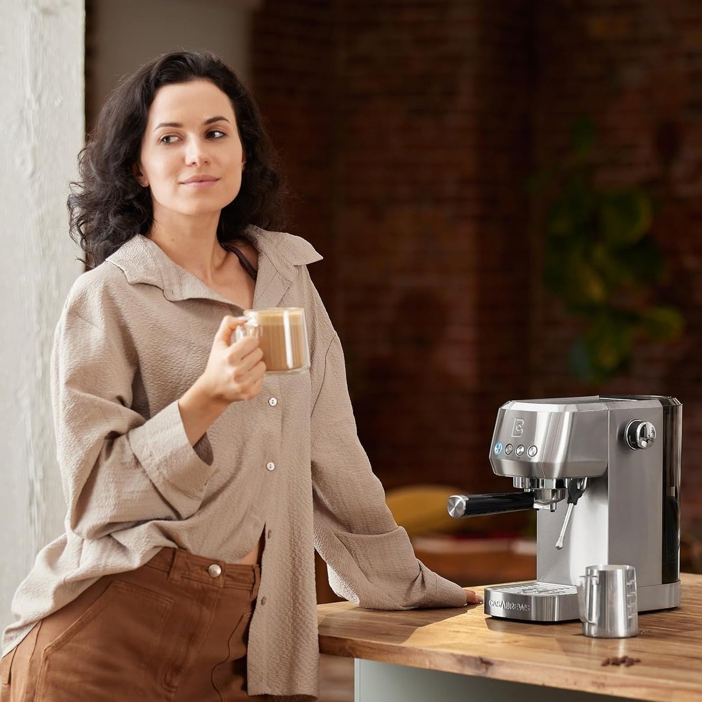 Machine à expresso professionnelle Casabrews 3700E 20 bars avec mousseur à lait - Non disponible