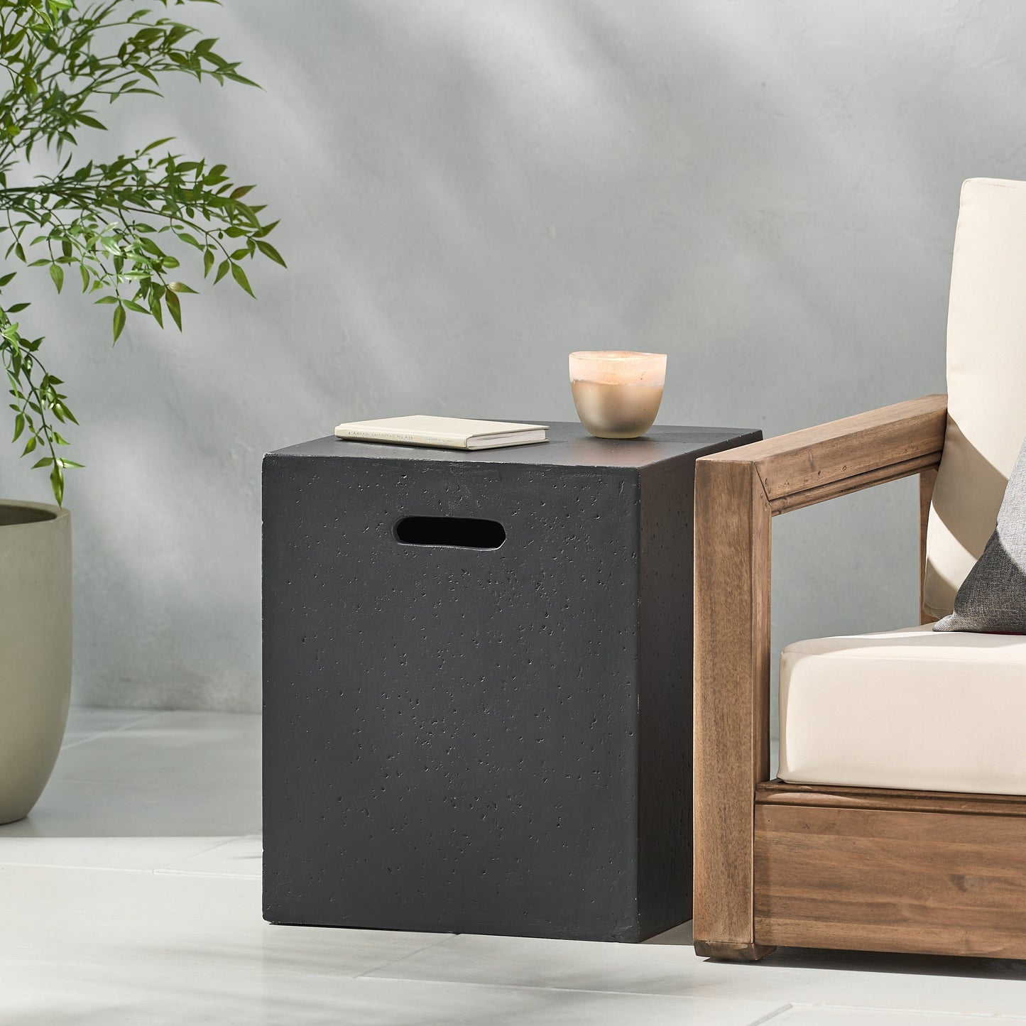 Christopher Knight Home - Table d'appoint pour support de réservoir en béton léger d'extérieur Aidan