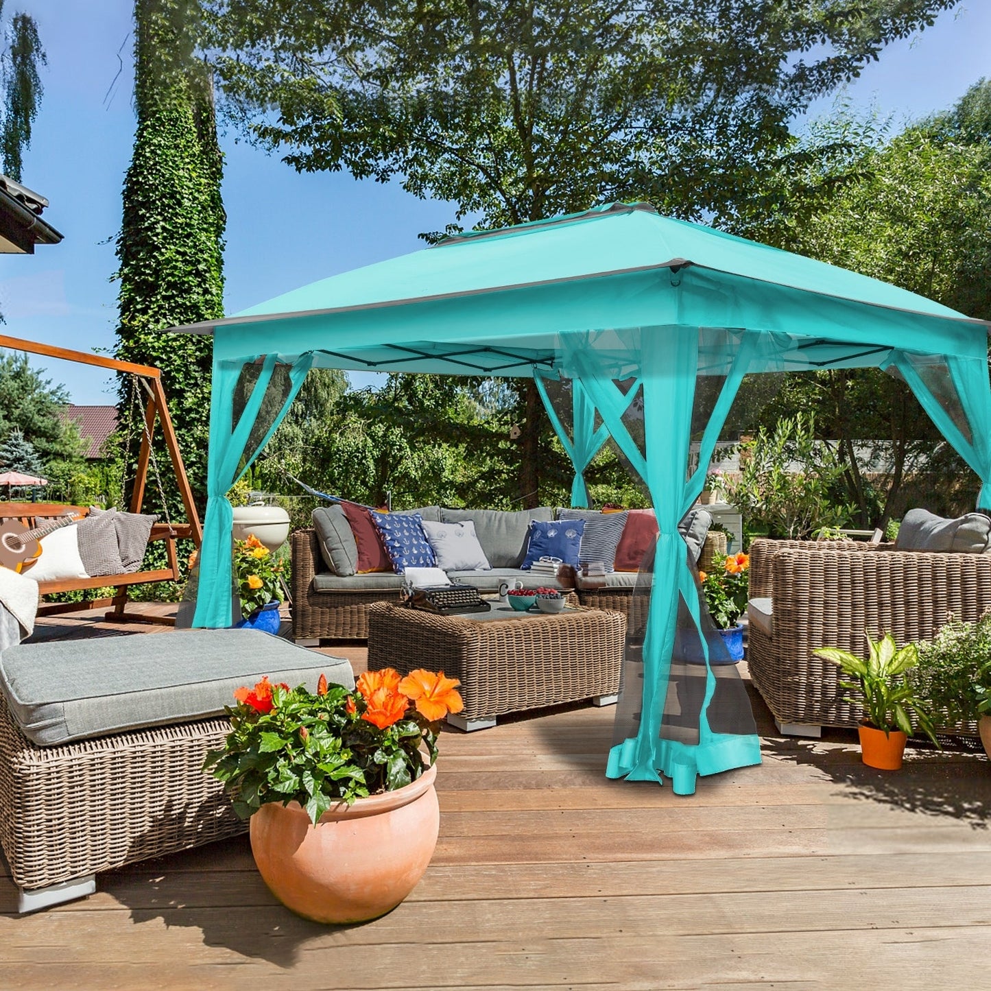 Gazebo pliant en acier Cozywor 11 pi x 11 pi avec moustiquaire