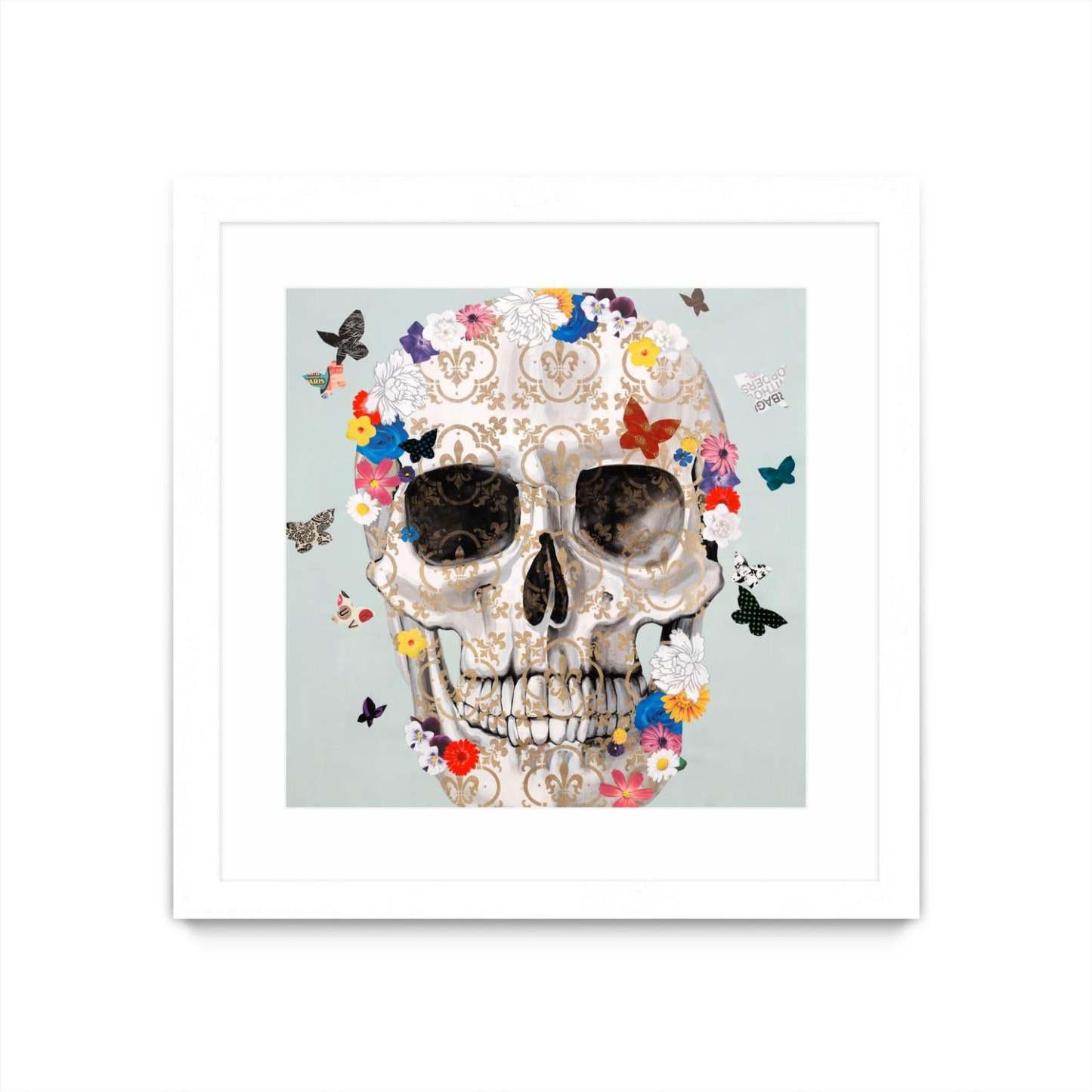 Party Favor Matted and Framed White 36x36 Wall Art|Œuvre d'art murale encadrée blanche et mate « Party Favor » 36 x 36