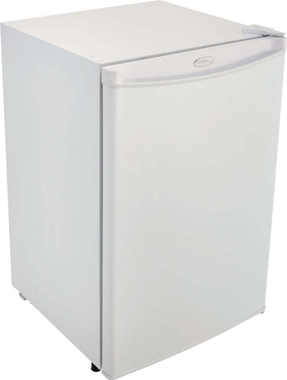 Danby 20,7 4,4 Cu. Fort. Mini-réfrigérateur à une porte - Blanc - DAR044A4WDD | Mini réfrigérateur Danby de 4,4 pi³ et de 20,7 po à 1 porte - blanc - DAR044A4WDD