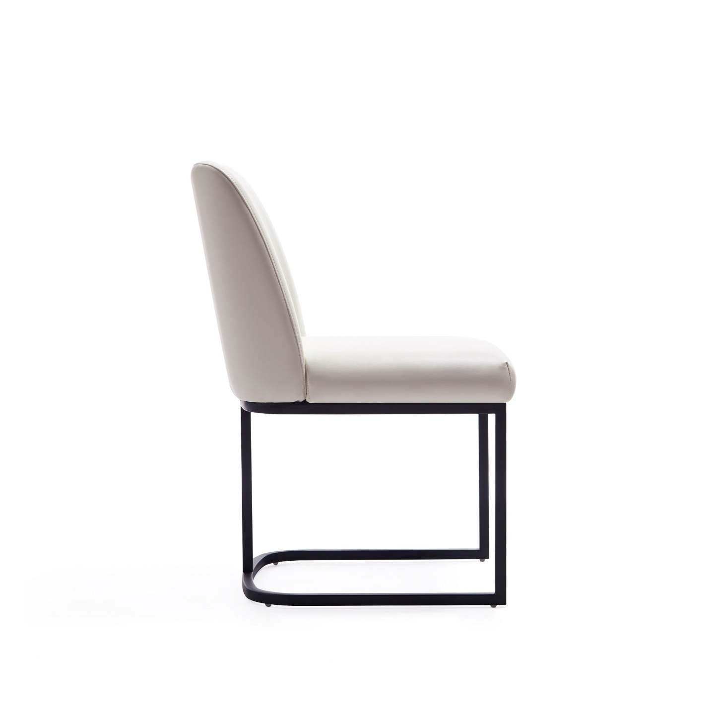 Manhattan Comfort Serena Faux Leather Dining Chair - Crème|Chaise de salle à manger Serena de Manhattan Comfort en similicuir - crème