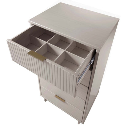 Manhattan Comfort Granville Tall 23.62 Modern Dresser with 5 Drawers - Light Grey|Grande commode moderne Granville de Manhattan Comfort de 23,62 po avec 5 tiroirs - gris clair