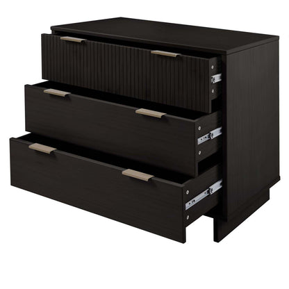 Manhattan Comfort Granville 38.18 Modern Standard Dresser with 3 Drawers - Noir|Commode standard moderne Granville de Manhattan Comfort de 38,18 po avec 3 tiroirs - noire