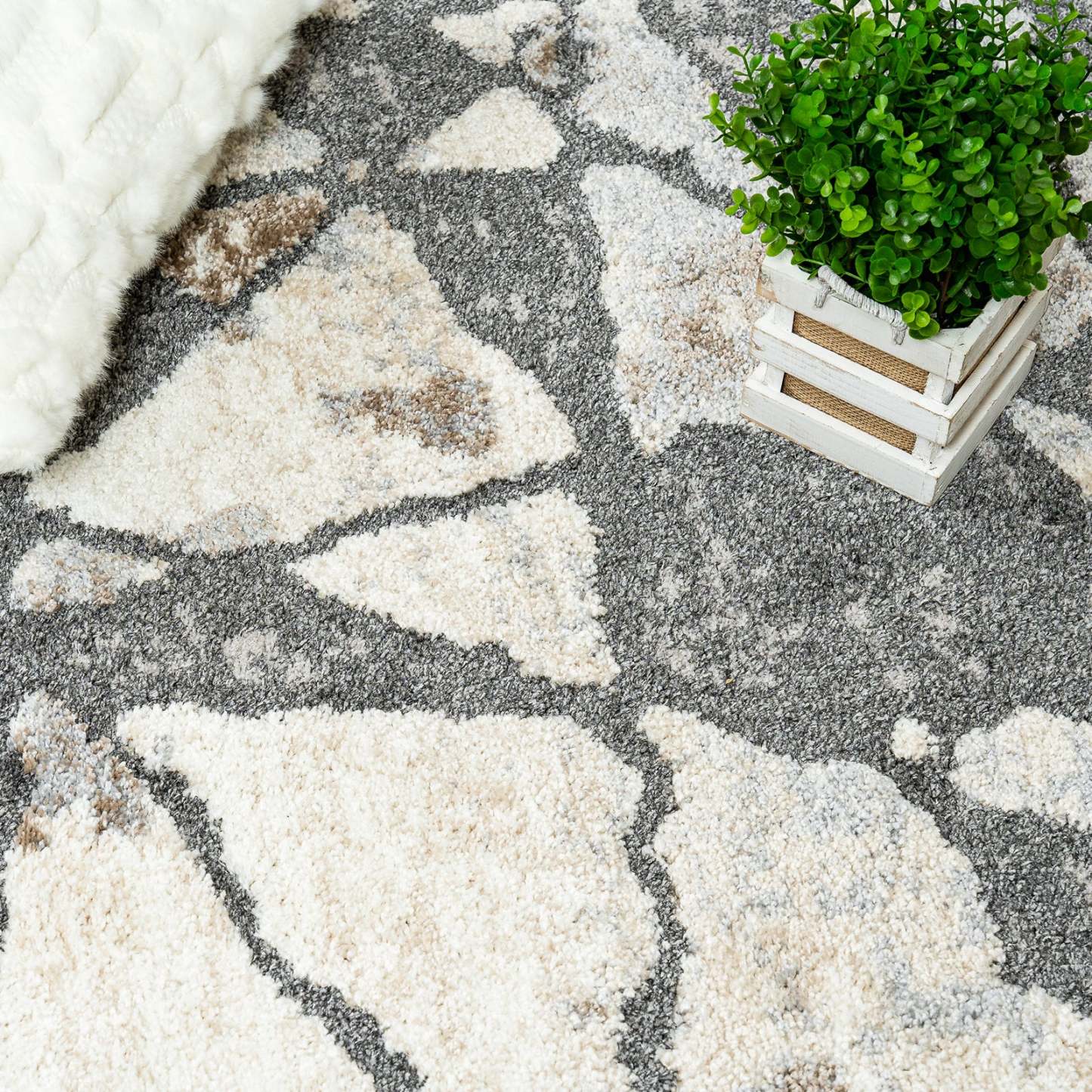 Tapis Darius Broken Ice Area - 6'7 x 9'6|Tapis Darius à motif de glace brisée - 6 pi 7 po x 9 pi 6 po