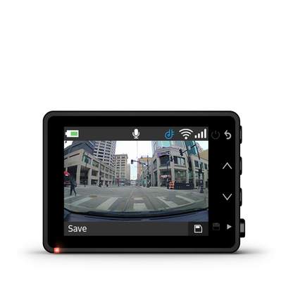 Garmin Dash Cam™ 57 - Vision à distance avec un champ de vision de 140 degrés, contrôlé par la voix, design compact