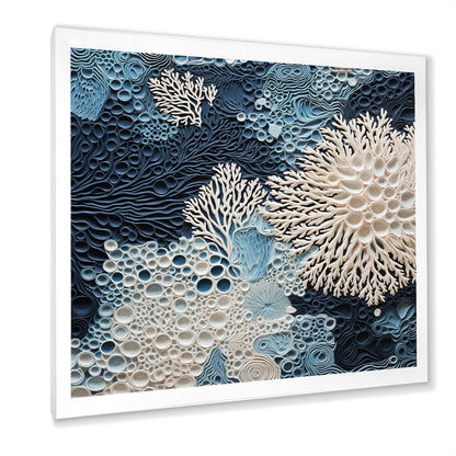 Designart Collage de coraux bleus et blancs sous l'eau, style côtier, toile encadrée