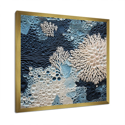 Designart Collage de coraux bleus et blancs sous l'eau, style côtier, toile encadrée
