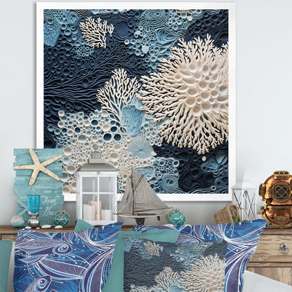 Designart Collage de coraux bleus et blancs sous l'eau, style côtier, toile encadrée