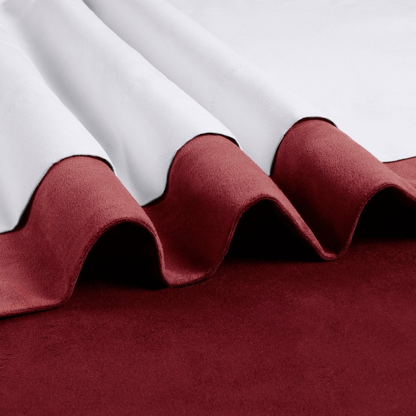 Rideau occultant en velours signature Exclusive Fabrics (1 panneau)