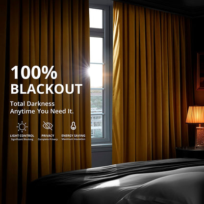 Rideau occultant en velours signature Exclusive Fabrics (1 panneau)