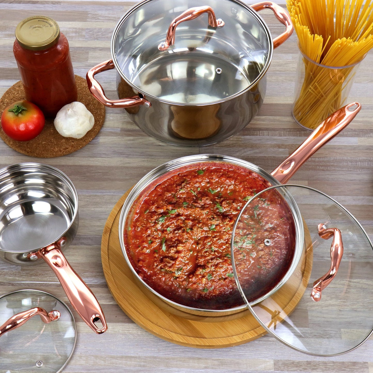 Ensemble de 8 pièces de batterie de cuisine en acier inoxydable Gibson Home Bransonville, finition chrome et bronze