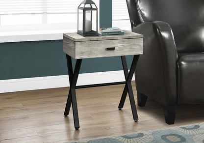 Harper 18.25 Accent Table with Drawer - Grey Reclaimed Wood-Look|Table d'appoint Harper de 18,25 po avec tiroir - apparence bois recyclé brun