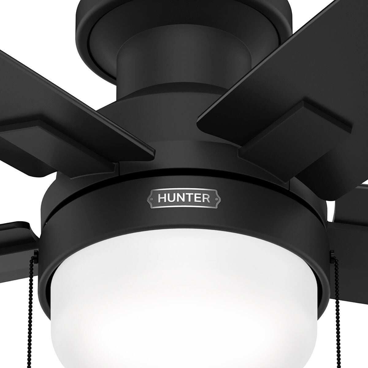 Ventilateur de plafond Hunter 52 Anisten à profil bas avec éclairage LED et chaînette - Style moderne, contemporain et transitionnel