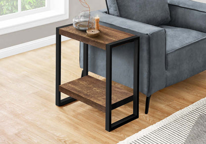 Table d'appoint en métal noir et d'apparence bois recyclé brun|Brown Reclaimed Wood-look Black Metal Side Table|D90F9K2X