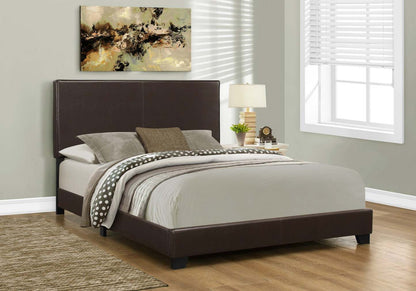 Queen Size Dark Brown Leather-look Bed|Grand lit d’apparence cuir brun foncé|D90FI0GU