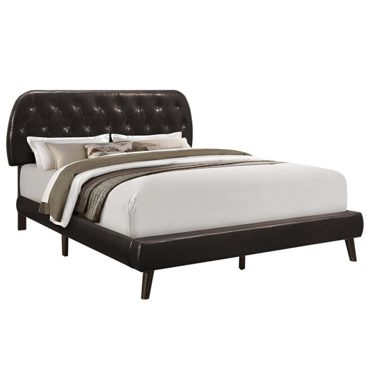 Queen Size Brown Leather-look With Wood Legs Bed|Grand lit d’apparence cuir brun avec pattes en bois|D90F9P4Q