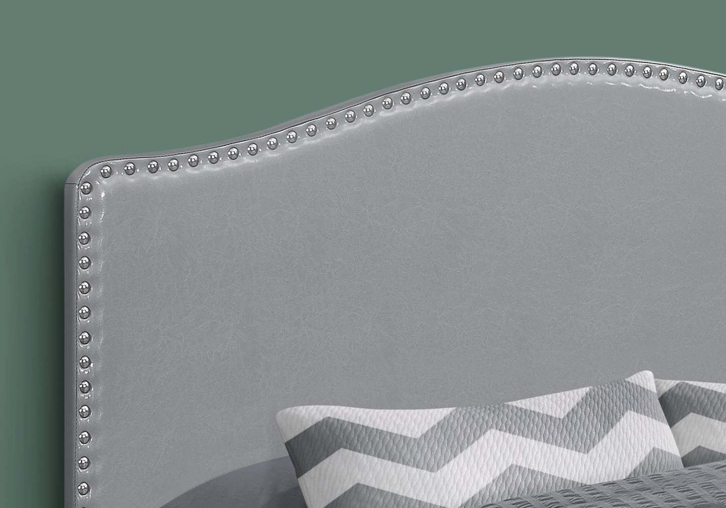 Queen Size Grey Leather-look Headboard|Tête de lit d’apparence cuir gris pour grand lit|D90FRLP0