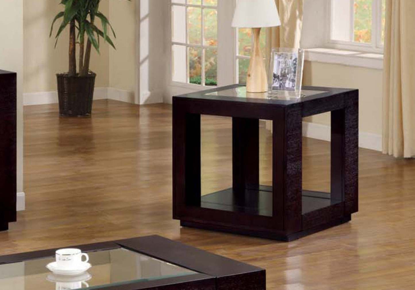 Espresso Veneer with Glass Insert Accent Table|Table d'appoint en placage espresso avec incrustation en verre|D90FCES3