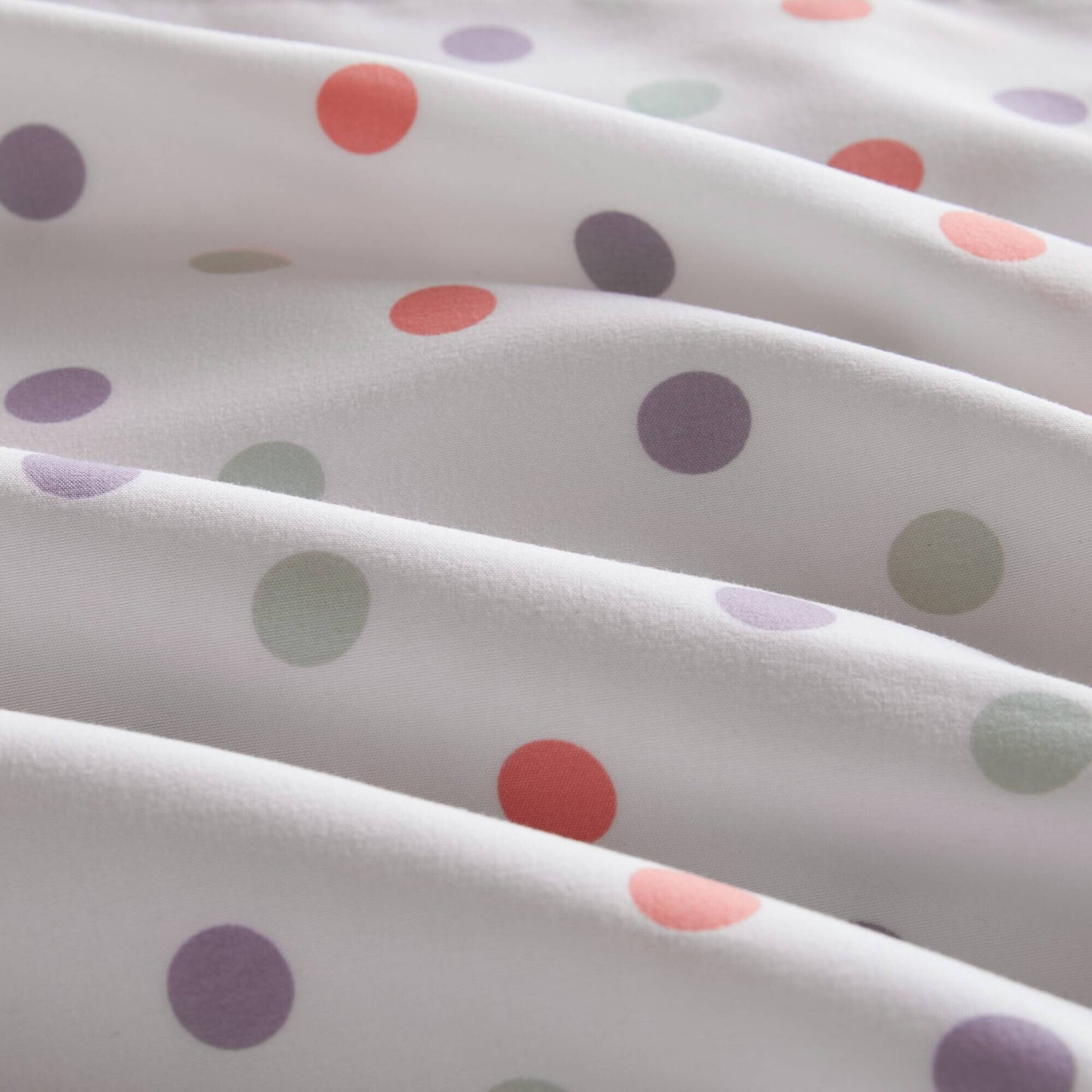 Parure de lit réversible en chenille tuftée à motif floral Madeline Kids d'Intelligent Design Kids