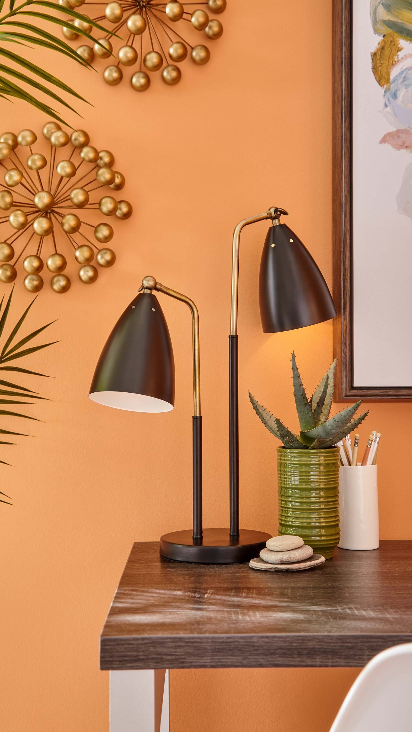 Lampe de table Jetty de 22 po noire et dorée à 2 ampoules