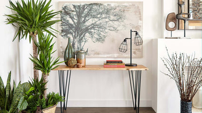 Kaleb 58 Rustic Sofa Table - Marron et Noir avec Pieds en Métal|Table de salon rustique Kaleb de 58 po - brune et noire avec pattes en métal