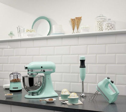 Batteur sur socle à tête inclinable KitchenAid de 5 pintes de la série Artisan - KSM150PSIC|KSM150IC