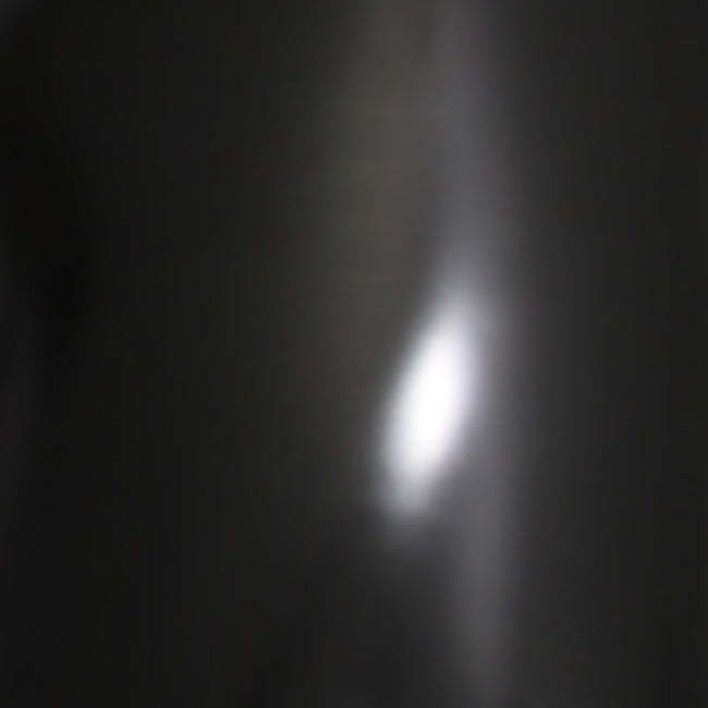 Lampe de bureau Flossy de Limelights avec prise électrique - noire