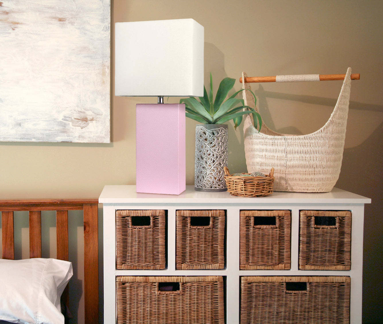 Lampe de table moderne Elegant Designs en cuir avec abat-jour en tissu blanc, rose tendre | D216QDAD