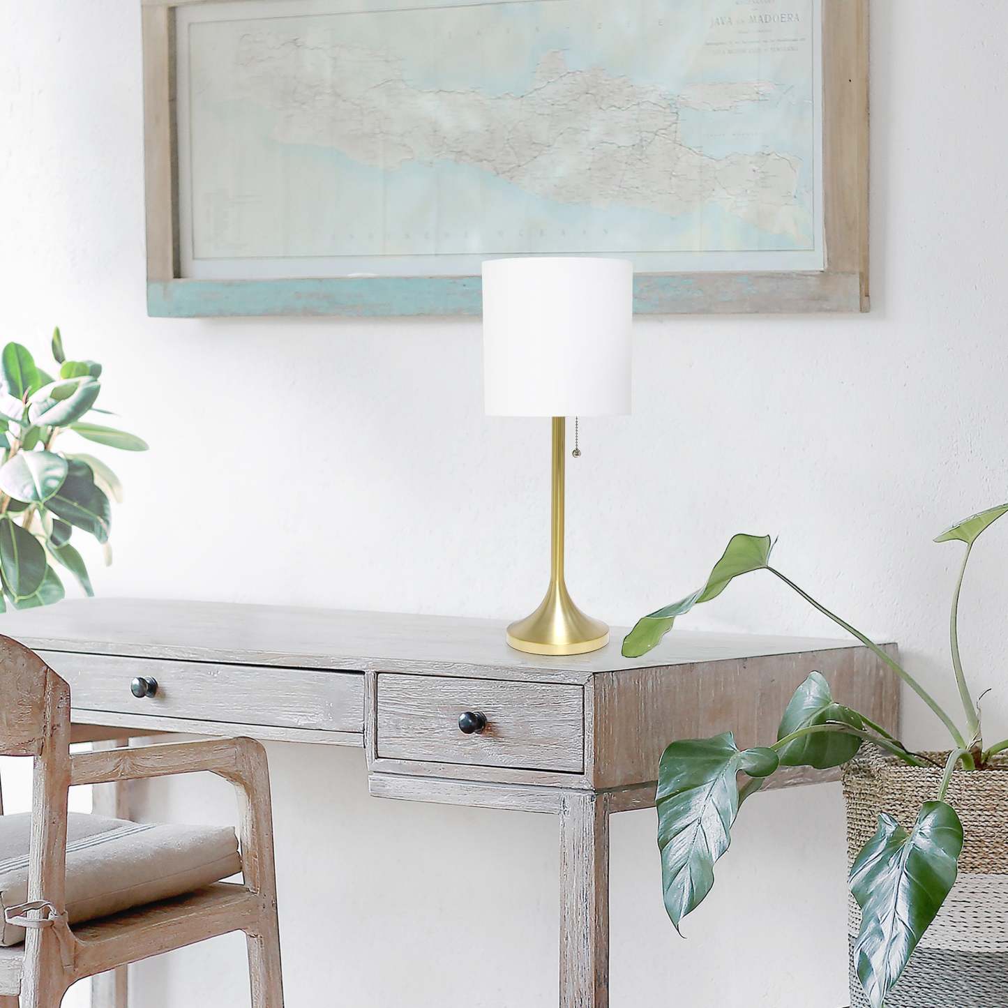 Lampe de table conique Simple Designs avec abat-jour tambour en tissu blanc - Or|Lampe de table effilée de Simple Designs avec abat-jour cylindrique en tissu blanc - doré