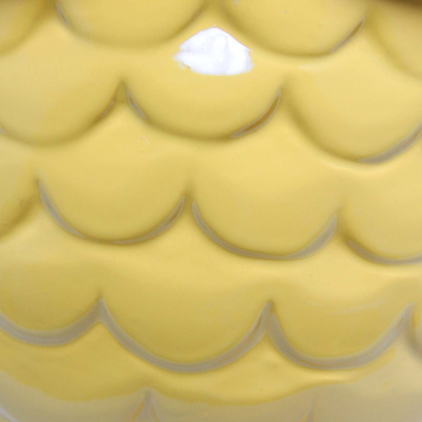 Simple Designs 12.8 Contemporary Ceramic Owl Table Lamp with Matching Fabric Shade - Dandelion Yellow|Lampe de table contemporaine en forme de hibou de Simple Designs de 12,8 po en céramique avec abat-jour en tissu assorti - jaune pissenlit