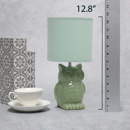 Simple Designs 12.8 Contemporary Ceramic Owl Table Lamp with Matching Fabric Shade - Sage Green|Lampe de table contemporaine en forme de hibou de Simple Designs de 12,8 po en céramique avec abat-jour en tissu assorti - vert sauge