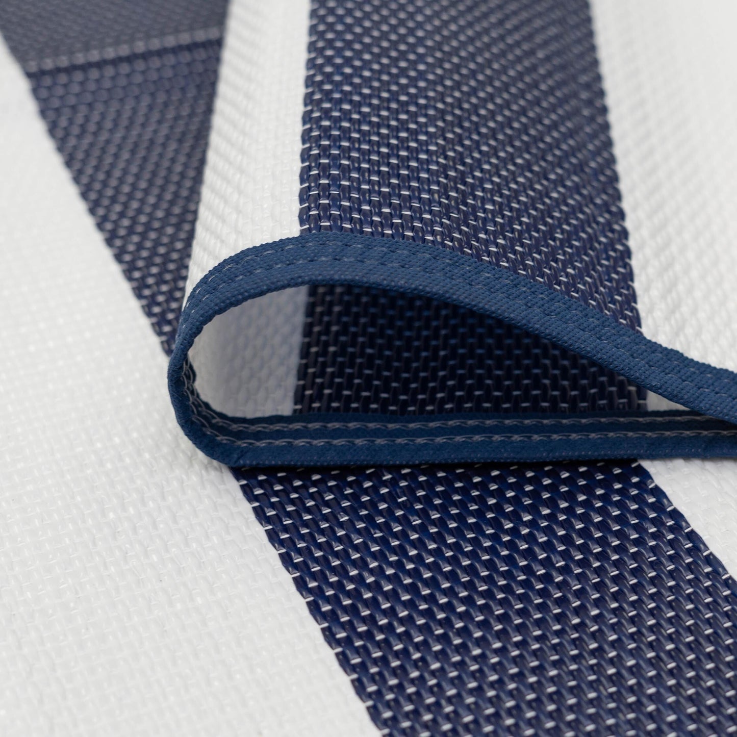 Tapis d'intérieur/extérieur à rayures de plage Lalune