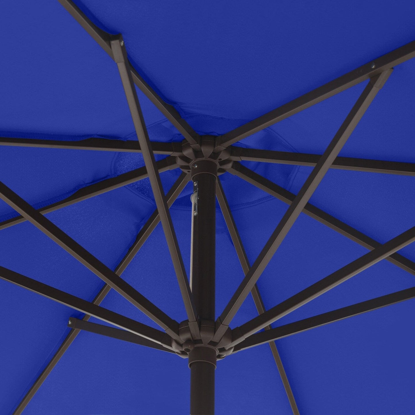 Parasol de terrasse Lopes de 2,74 m (9 pi) avec pied et support lestés finition bronze inclus