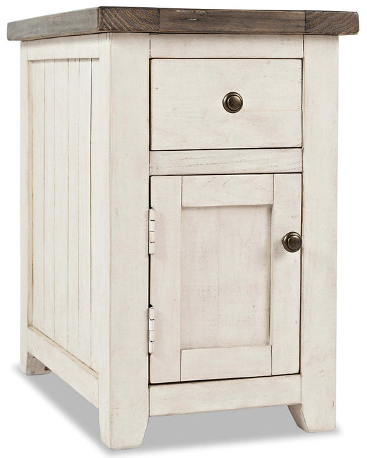 Madison 16 Rustic Chairside Table with Storage - White Wood|Table de fauteuil rustique Madison de 16 po avec rangement - bois blanc
