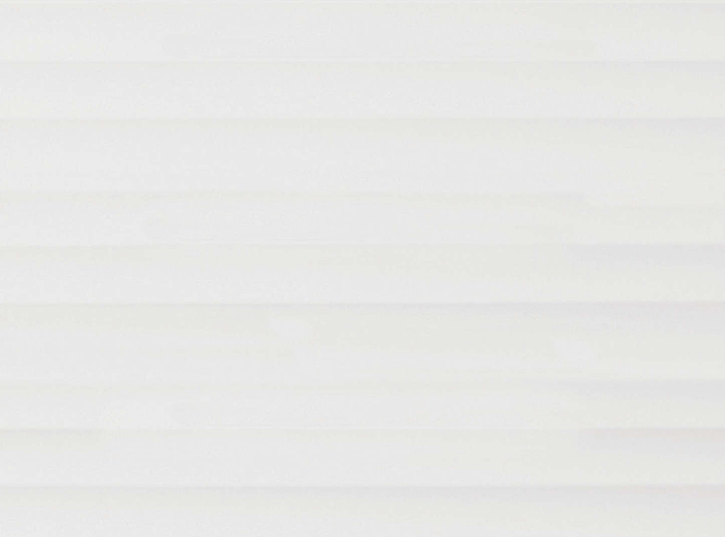 Olivia 6-Piece Queen Bedroom Package with 2 Nightstands – White|Ensemble de chambre à coucher Olivia 6 pièces avec lit queen et 2 tables de nuit - blanc