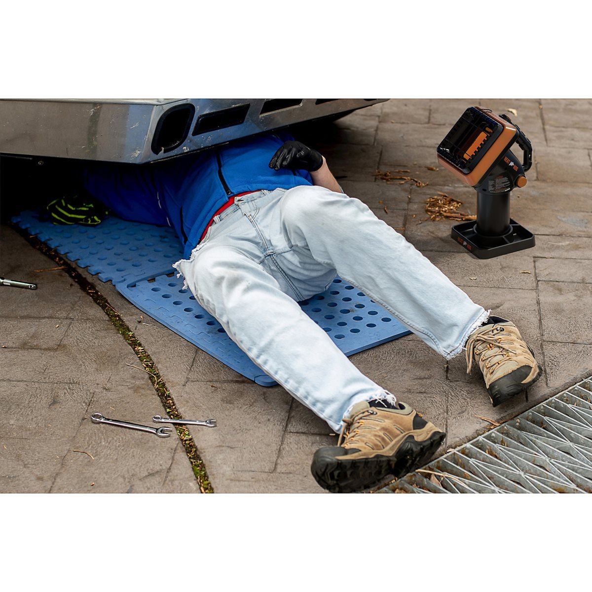 Heat Hog Piglet 4 000 BTU LP Propane Outdoor Heater|Chaufferette pour l'extérieur au gaz propane liquide de 4 000 BTU Heat Hog Piglet|D66GZFL8