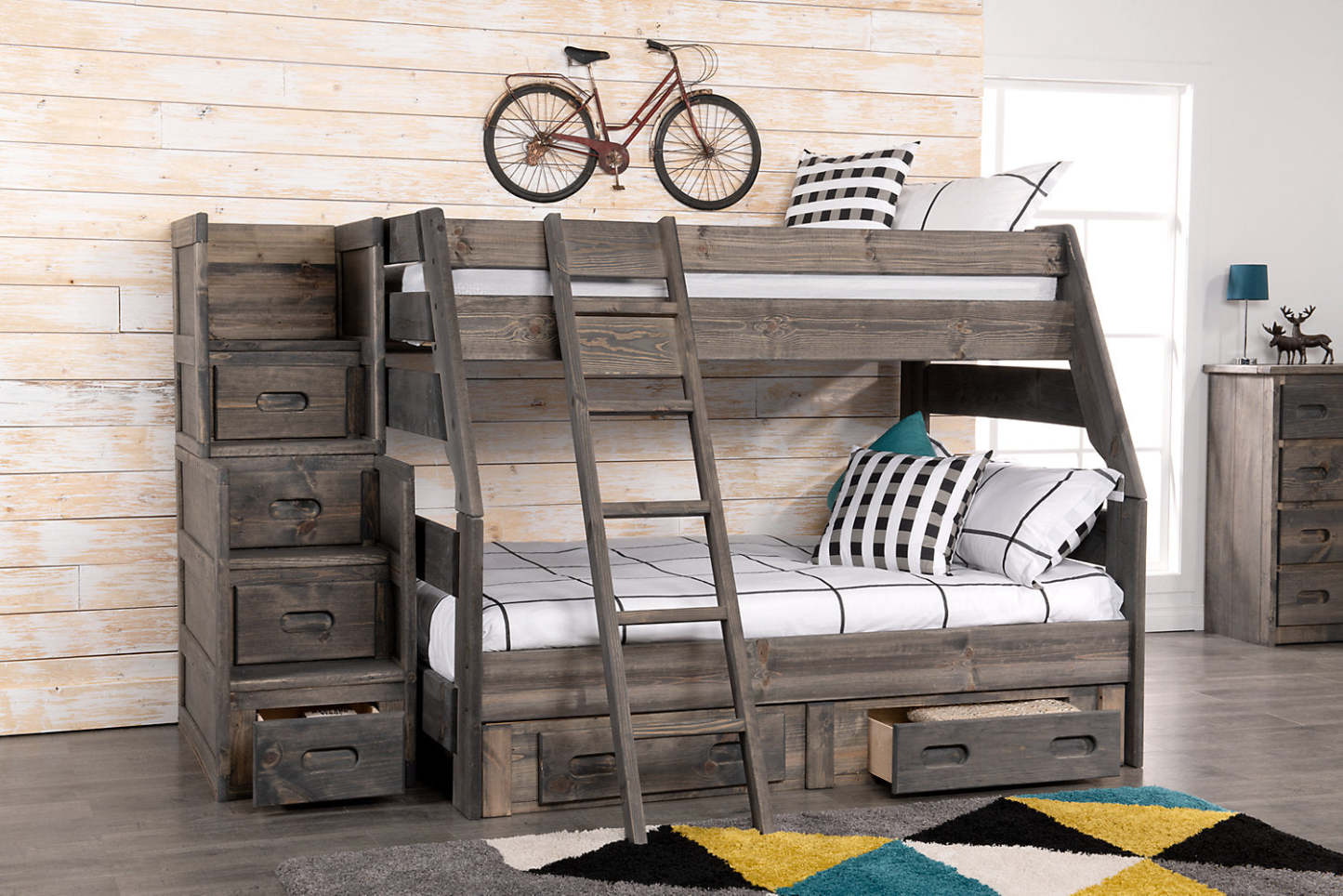 Échelle de lit superposé Piper pour enfants, bois de pin massif - Bois flotté gris | Lits superposés Piper en pin massif avec échelle pour enfants - gris bois de grève