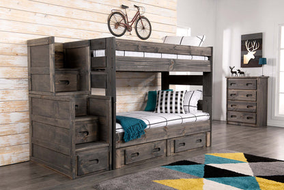 Piper 4-Drawer Bedroom Stairway Chest for Kids, 21W - Driftwood Grey | Commode escalier de chambre à coucher Piper de 21 po (L) à 4 tiroirs pour enfants - gris bois de grève