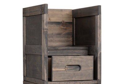 Piper 4-Drawer Bedroom Stairway Chest for Kids, 21W - Driftwood Grey | Commode escalier de chambre à coucher Piper de 21 po (L) à 4 tiroirs pour enfants - gris bois de grève